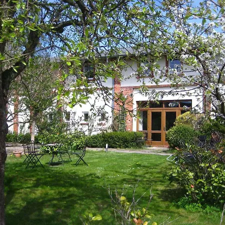 Gastehaus Am Schloss Neuhausen