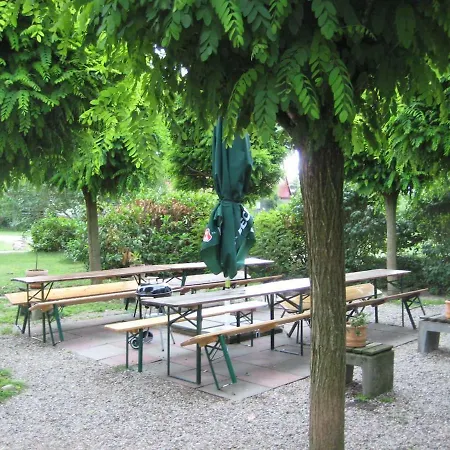 Gastehaus Am Schloss Neuhausen Berge (Brandenburg)