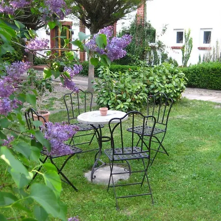 Gastehaus Am Schloss Neuhausen