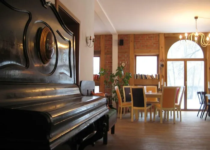 Gastehaus Am Schloss Neuhausen *