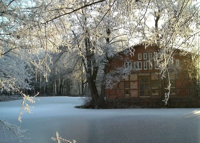Gastehaus Am Schloss Neuhausen *