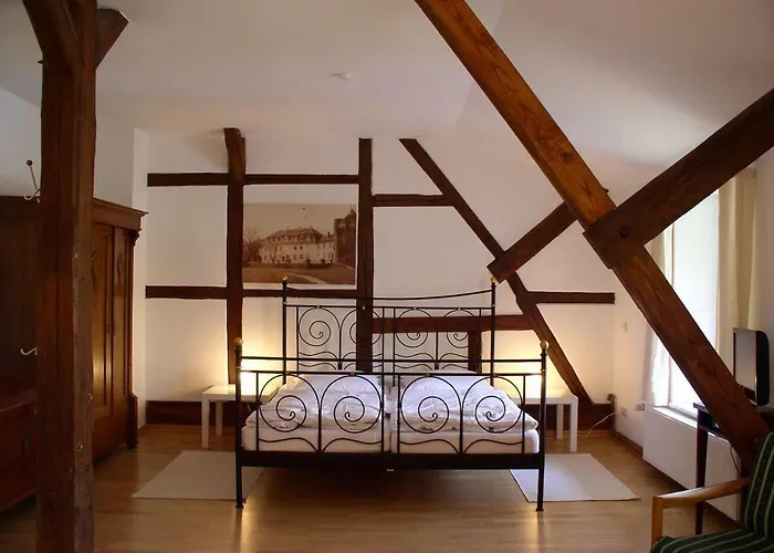 Gastehaus Am Schloss Neuhausen *