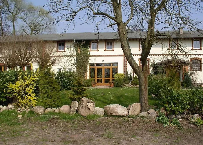 Gastehaus Am Schloss Neuhausen Semesterbostad *